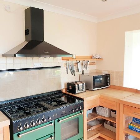 Specious 3Bed Property With Parking & Large Garden Aveley Extérieur photo