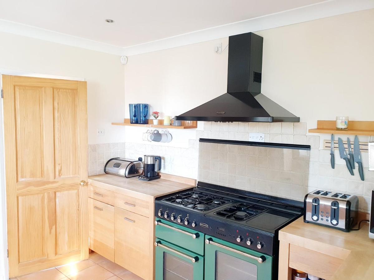 Specious 3Bed Property With Parking & Large Garden Aveley Extérieur photo